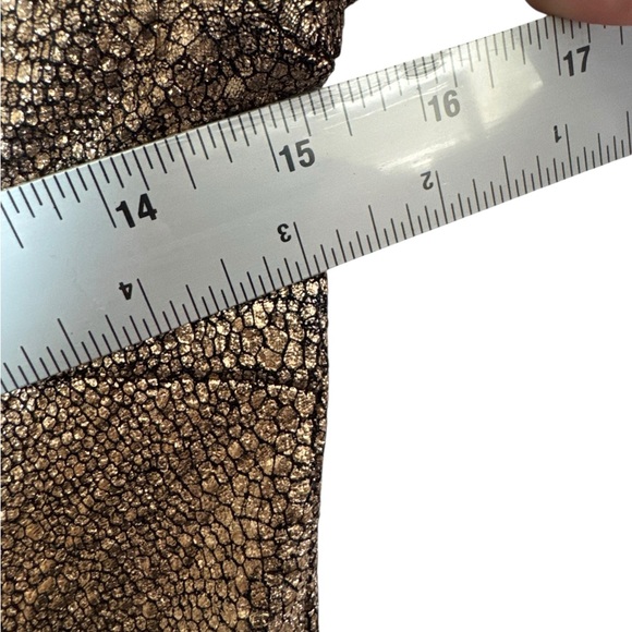 Missguided Metallic Gold Bodycon Mini Dress – Size 8 - Picture 6 of 9